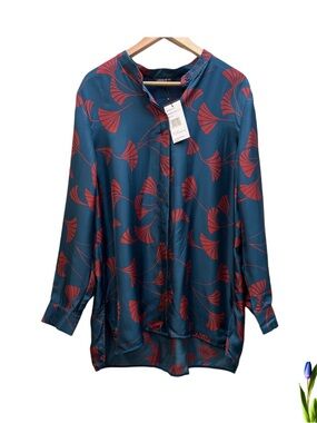 Lafayette 148 New York Teal and Red Printed Satin Blouse